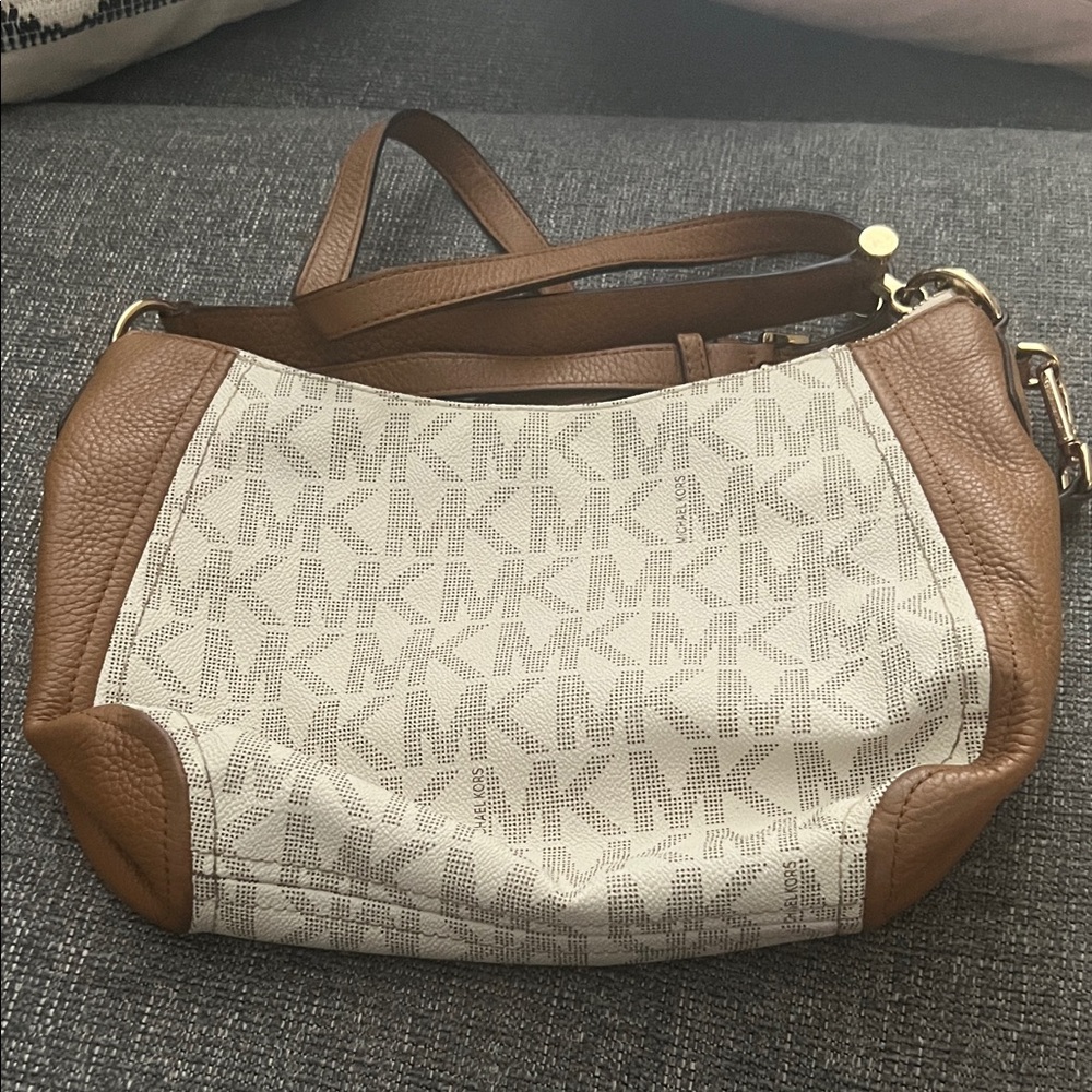 Michael Kors Tan and Cream Shoulder Bag